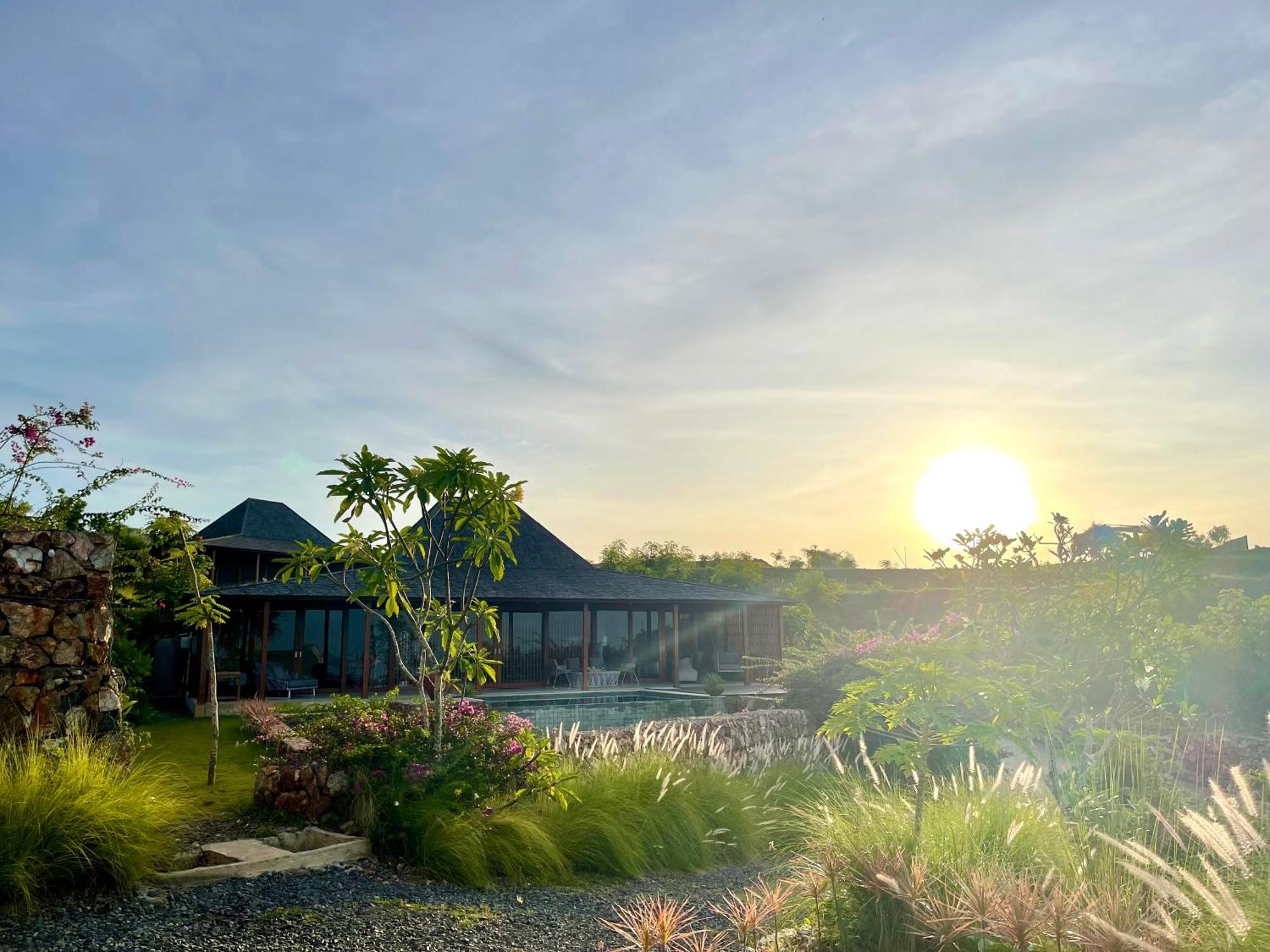 Lobster Bay Lombok Hotel Awang Buitenkant foto